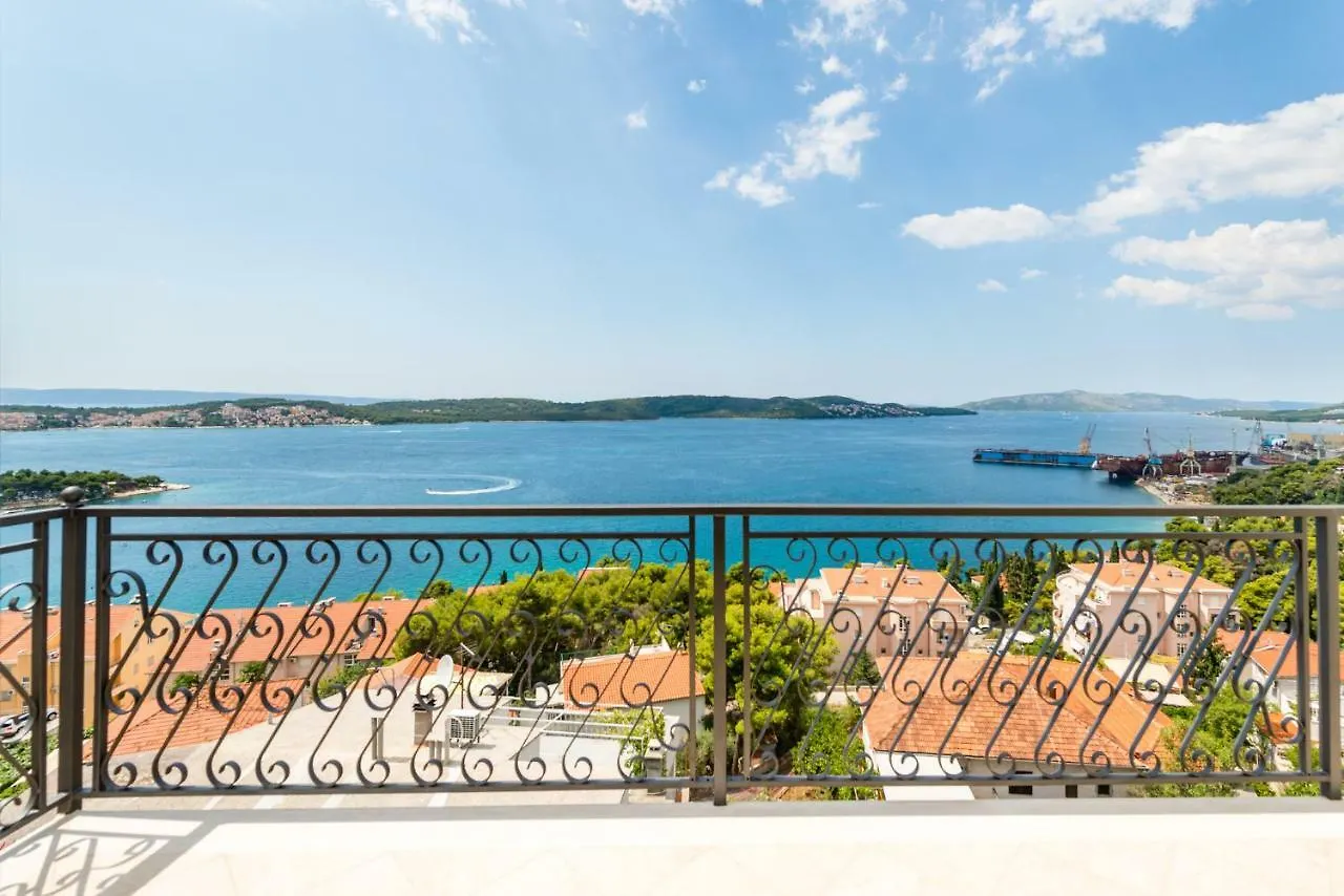 Villa Boris Trogir Croatia